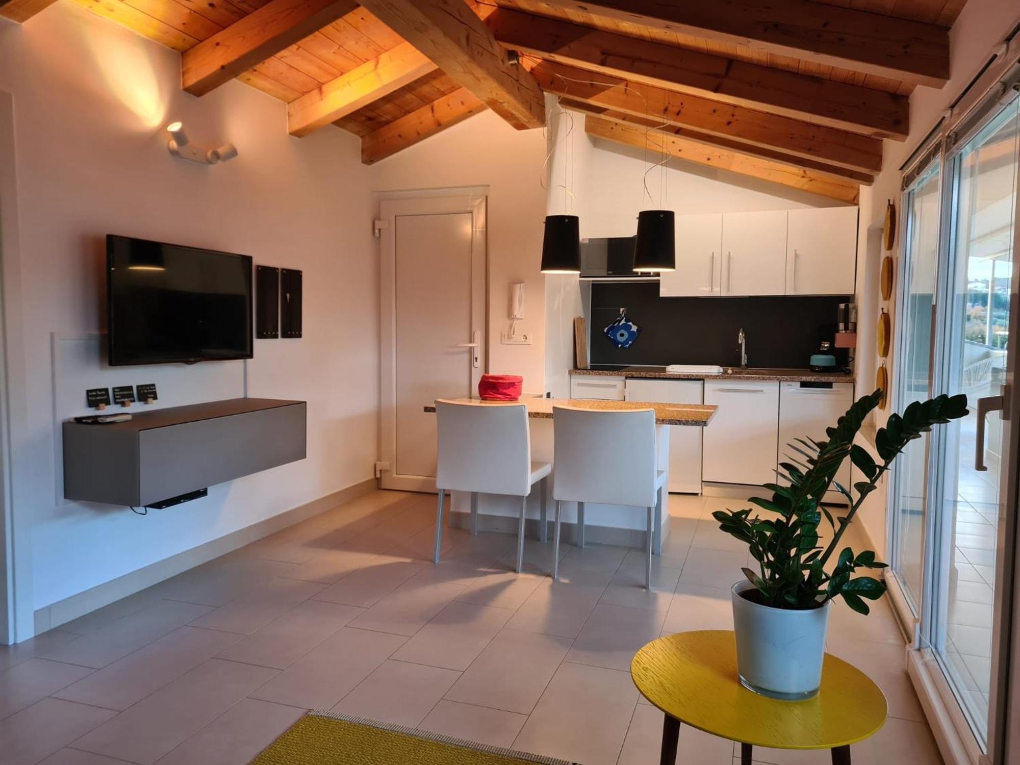 Apartman Robi *